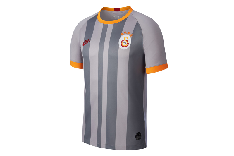 galatasaray third kit